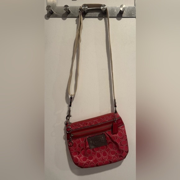 Coach Poppy Crossbody bag purse crimson red monogram signature c travel zipper - Picture 2 of 8
